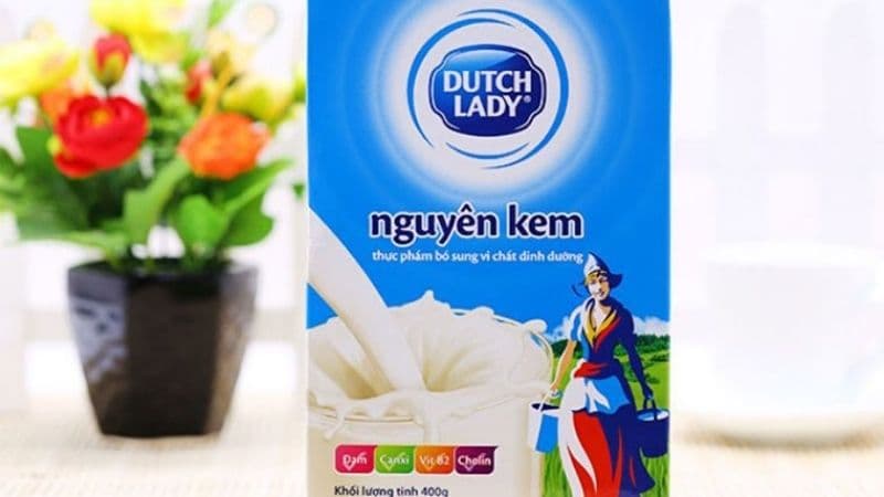 Sữa tươi nguyên kem là gì? 5 lợi ích bất ngờ và cách dùng